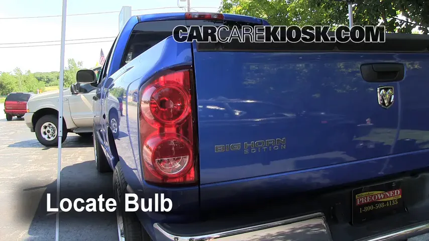 2007 Dodge Ram 1500 Laramie 5.7L V8 Extended Crew Cab Pickup Lights Reverse Light (replace bulb)